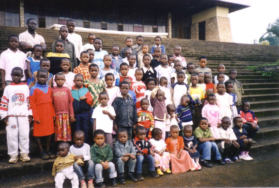170108-3 La Verna AIDS children