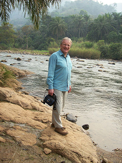 220108-1 No 4 Vincent at Mezam River